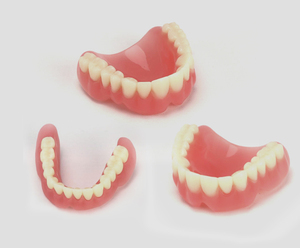 Résine de base pour prothèses dentaires de haute précision, faible rétrécissement, surface lisse - Product Image 2