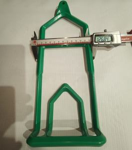 Manille d'éviscération en plastique avec tige de suspension et goupilles pour l'abattage de la volaille - Product Image 3