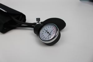 HONSUN HS-2000 विशेष एल्यूमीनियम मिश्र धातु दबाव नापने का यंत्र Aneroid रक्तदाबमापी के साथ 2-ट्यूब वयस्क आकार पीवीसी मूत्राशय - Product Image 5