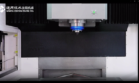Centre d'usinage vertical VMC1100P Fraiseuse CNC à 4 axes à structure de portique à haute rigidité