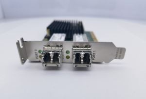 Adaptateur serveur Emulex Sn1600e double port 32 Gbit/s HBA SFP+ pour stockage SAN Sn1600e Sn1600e - Product Image 3
