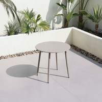 Ensemble table et chaises de jardin modernes et durables avec coussins imperméables pour parc, cour, balcon - Acier au carbone et alliage d'aluminium
