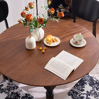 Table à manger multifonctionnelle en bois massif de style français, 8 places, design rétro antique pour petits appartements, finition cire blanche, facile à nettoyer