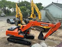 Excavatrice sur chenilles Doosan DX340 en excellent état, peinture d'origine, 35 tonnes, moteur, boîte de vitesses, pompe, occasion, à vendre