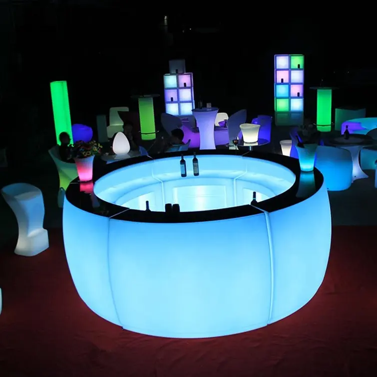 RGB LEDファッションプラスチックホワイト表面大型モダンデザインバーテーブル