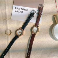 Cross-Border Bestseller Französische Retro Exquisite Einfache Personalisierte Weinfass-Quarzuhr für Damen Studentinnen Nostalgische Gürteluhr