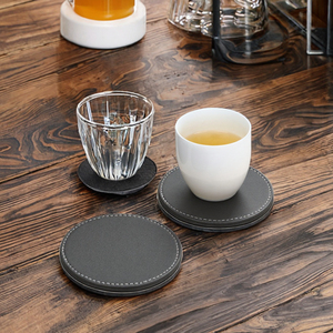 Juego de Posavasos Redondos de Cuero PU Ecológicos y Modernos, para Cerveza y Café, Personalizables con Láser - Product Image 3