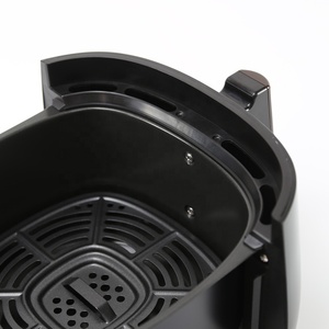 Freidora de Aire Caliente Digital sin Aceite de 1400W con Cesta Antiadherente, Tamaño Familiar - Product Image 3