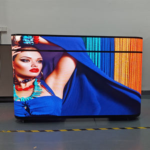 Écran LED sans soudure pour installation DJ avec cabine DJ professionnelle, interface de personnalisation de marque pour les événements d'entreprise - Product Image 2