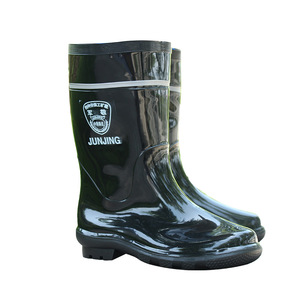 รองเท้าบูทกันน้ำสำหรับผู้ชาย Junjing แบบหุ้มข้อกลาง สีดำล้วน สำหรับงานอุตสาหกรรม เหมืองแร่ ป้องกันการลื่น ทนทานต่อการสึกหรอ - Product Image 5