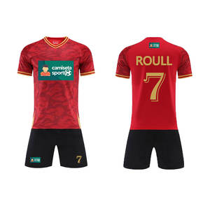 Ordine all'ingrosso in Stock maglie da calcio con colori di squadra personalizzati numeri di giocatori e loghi squadre ed eventi tempo di consegna rapido - Product Image 1