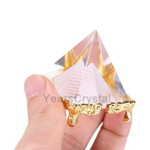 Trang Trí Năng Lượng Tích Cực Ai Cập Kim Tự Tháp Pha Lê Trong Suốt Với Mũi Vàng 2.3Inch - Product Image 4