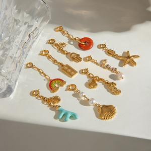 Bikini de acero inoxidable chapado en oro de 18K Charmie Charm joyería para Bikini traje de baño Bikini a prueba de agua dijes joyería de verano - Product Image 1