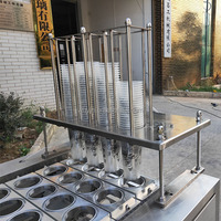 Automático arroz gachas comida vacío bandeja taza tazón contenedor llenado sellado máquina de embalaje