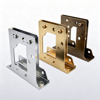Supports en acier inoxydable et aluminium en forme de L sur mesure, pièces de montage en tôle estampée, usinées CNC pour équipement