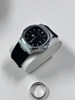 Nouvelle montre à quartz de luxe pour homme, boîtier carré en alliage, bracelet en silicone, étanche, simple, tendance, lumineuse, avec date
