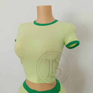 Completo Estivo <span class=keywords><strong>Donna</strong></span> 2026: Nuovo Arrivo Set Due Pezzi con Pantaloncini e Maglia a Maniche Corte, Vestibilità Aderente, Ideale per Ragazze Alte - Tuta Sportiva Estiva - Product Image 4