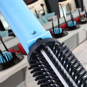 Professionnel Céramique Glaçure Revêtement Électrique Lisseur Styler Ion Négatif Chauffage Peigne Fer Rotatif Électrique Brosses À <span class=keywords><strong>Cheveux</strong></span> - Product Image 4