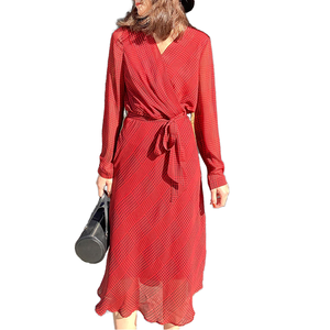 Robe en tricot <span class=keywords><strong>Sandro</strong></span> French Elegant 2026 Printemps-Automne Nouvelle Collection Femme, Col V, Coupe Biaisée, Motif Pied-de-Poule, Manches Longues, Décontractée, Taille Cintrée - Product Image 6