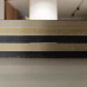 แผ่นไม้ไผ่ PVC เรซินคาร์บอนที่ทันสมัยกันน้ำกันความชื้นสำหรับการตกแต่งผนังภายในอพาร์ตเมนต์ - Product Image 4