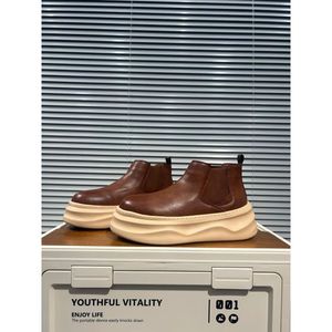 Chaussures pour hommes décontractées et polyvalentes à semelle épaisse, rehaussantes, pour le commerce transfrontalier et la vente au détail. - Product Image 4