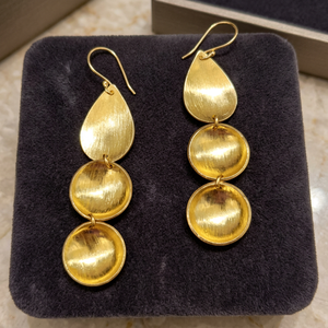 SOUMYA CREATIONS - Pendientes de Moda para Mujer, Diseño de Gota de Agua, Latón Hecho a Mano, Chapado en Oro, Trenzado Texturizado, de la India - Product Image 2
