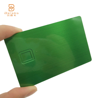 Carte de crédit en acier inoxydable de haute qualité, en métal doré avec finition miroir poli