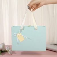 Boîte cadeau avec poignée en ruban, logo imprimé personnalisé, boîte en papier spéciale pour vêtements, bijoux, emballage cadeau