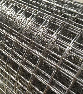 10 गेज गर्म डूबा गैल्वेनाइज्ड स्टील बुना हुआ तार पशु पालतू जानवरों के लिए सादे स्टेनलेस स्टील वेल्डेड तार बाड़ लगाना जाल - Product Image 4