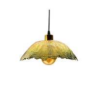 Suspension industrielle à abat-jour en verre long, blanc chaud doux, ampoule à incandescence E26, hauteur réglable, éclairage à angle de faisceau de 180°
