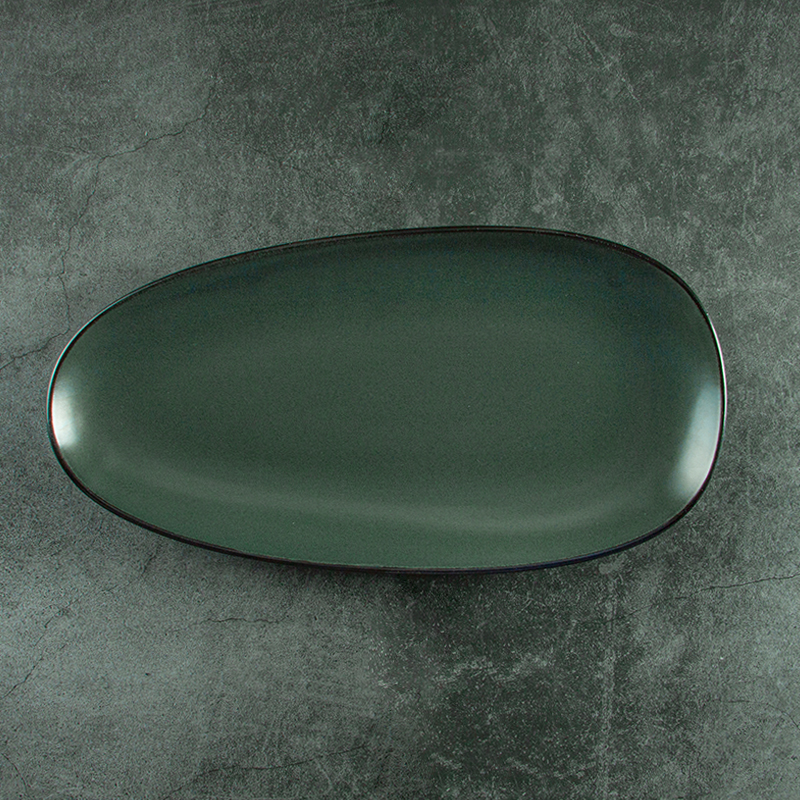 13" Oval Plate