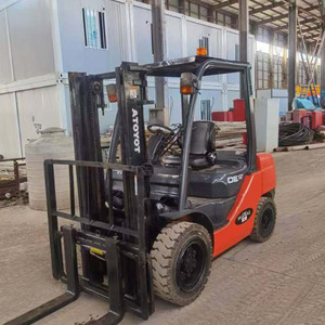 รถยกมือสอง Toyota 3T เครื่องขนส่งไฟฟ้าหรือดีเซลมือสองเครื่องจักรก่อสร้าง - Product Image 3