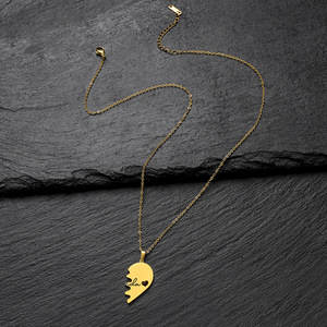 कस्टम 304 316 एल स्टेनलेस स्टील गहने हार को उत्कीर्ण शब्दों को उत्कीर्ण किया - Product Image 3