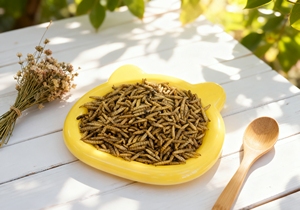 天然有機ブラックフライ幼虫粉末 BSFLミール 昆虫タンパク質 ブラックワーム 動物飼料 - Product Image 2