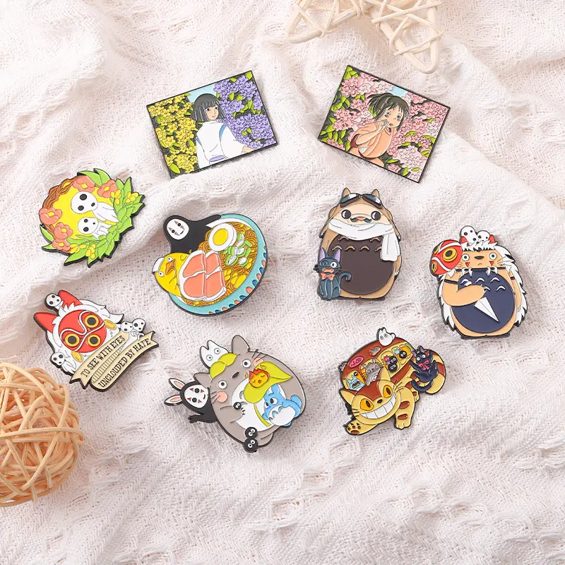 Cartoon characters enamel pin Japanese anime Spirited Away and Totoro metal enamel pin