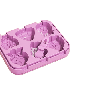 Molde de silicona cuadrado reutilizable de 6 capacidades para cubitos de hielo, modelo manual HS-BG-003, apto para microondas, personalizado por OEM, venta al por mayor - Product Image 1