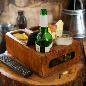 木制啤酒和小吃运营商智能手机和电视远程啤酒盒和饮料组织者礼品和家庭主题啤酒零食架