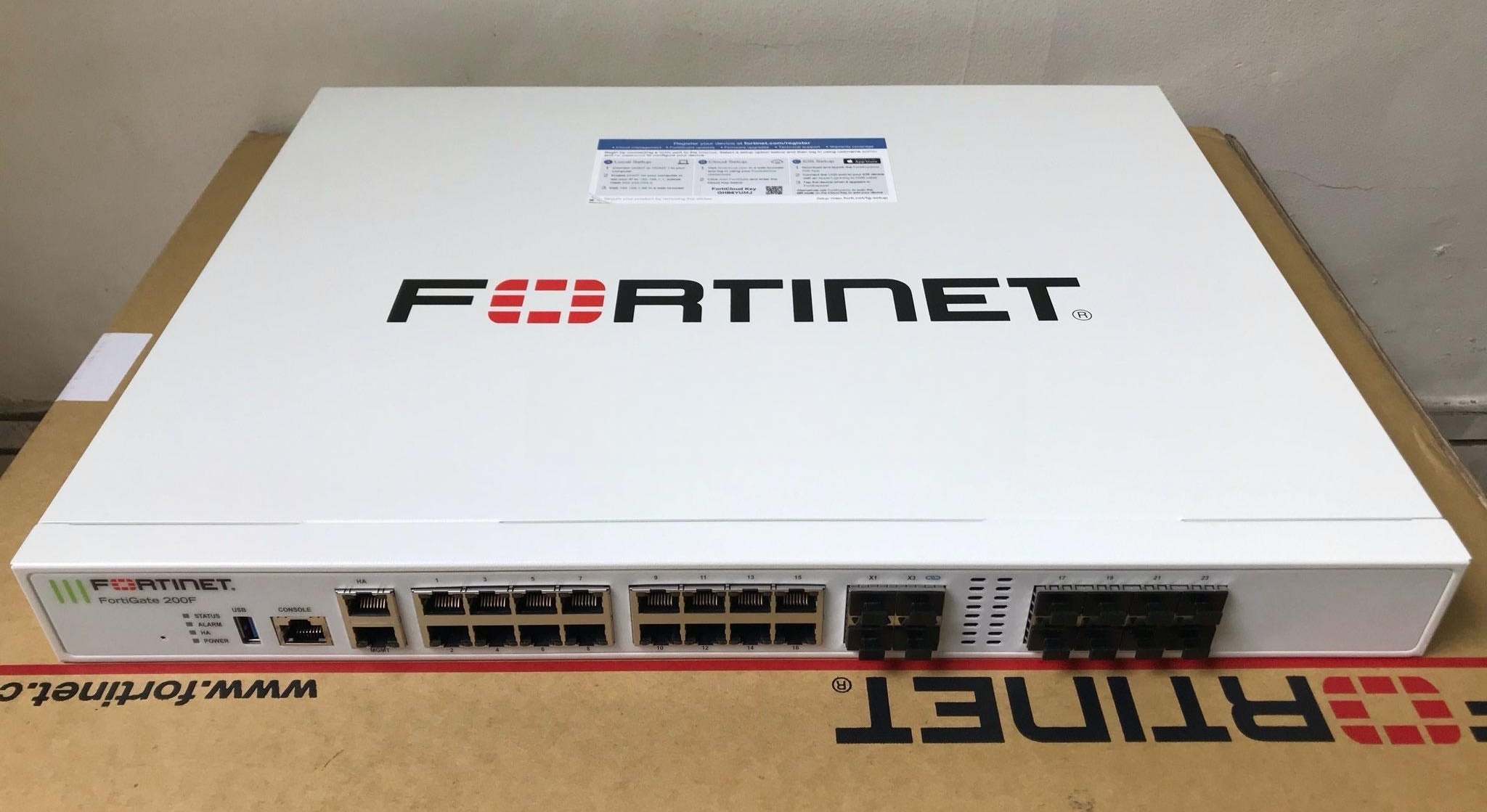 オリジナル新品 Fortinet Fortigate FG-200F ライセンスハードウェア