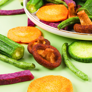 Chips de légumes mélangés naturels frites sous vide, assortiment croustillant, collation saine, fournisseur en gros OEM - Product Image 2