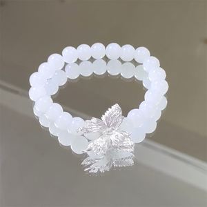 สร้อยข้อมือโลหะรูปผีเสื้อประดับคริสตัล พร้อมพู่ห้อยปรับได้ สำหรับผู้หญิงและเด็กผู้หญิง - Product Image 4