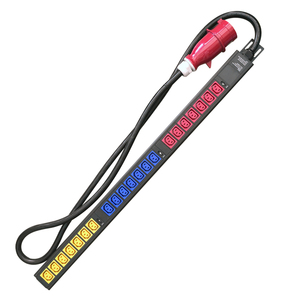 Supporto verticale trifase 415C 380V PDU 18way protezione sovraccarico 32A 63A IEC C13 C19 presa di corrente - Product Image 1