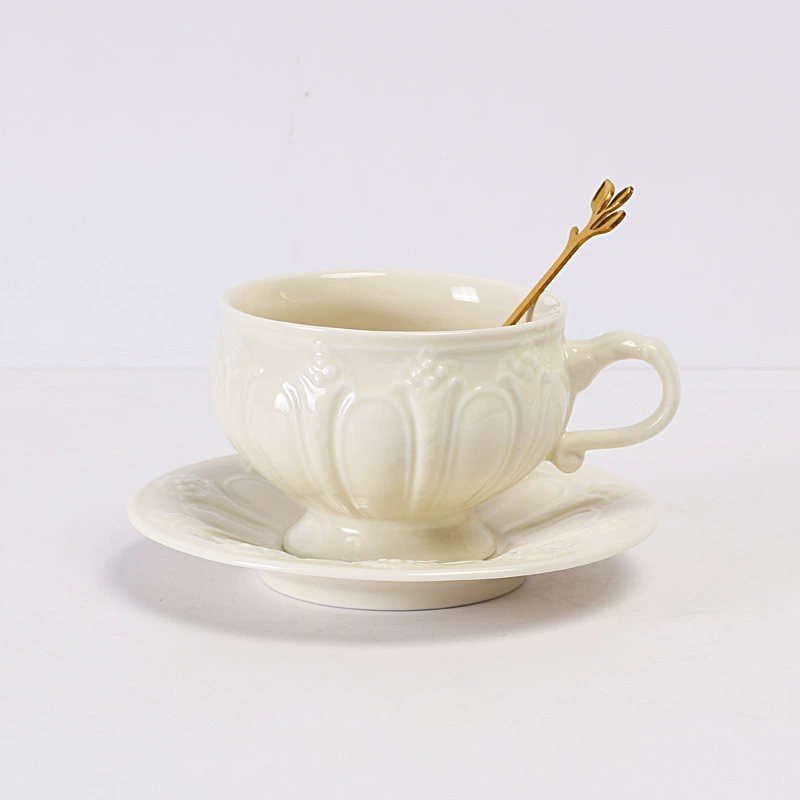 cup and saucer