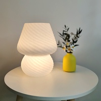 Champignon lampe de table IP44 télécommande chambre lampe de chevet décoration lampe couleur pleine veilleuse USB rechargeable