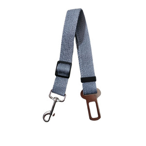 Corde de sécurité réglable rétractable en nylon pour animaux de compagnie, ruban de ceinture de sécurité pour chien solide de style à la mode, Traction fixe pour voiture de chien transfrontalière - Product Image 5