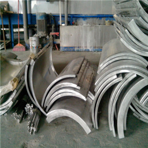 Revêtement en aluminium pour la façonnage des colonnes, spécialement conçu pour les projets de construction personnalisés dans la décoration architecturale - Product Image 6