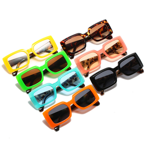 Gafas de Sol Retro de Moda, Forma Cuadrada Pequeña, Gafas de Sol Rectangulares de Tendencia 2023, Lentes para Hombre y Mujer - Product Image 6