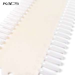 Palette de 48 couleurs d'échantillons ABS pour vernis gel, idéale pour la pratique de la manucure et le nail art - Product Image 3
