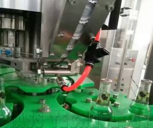 Machine de remplissage automatique de bouteille en verre vodka <span class=keywords><strong>rhum</strong></span> et vin capacité 500ml entraînement électrique baril emballage usine directe - Product Image 4