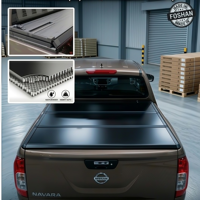 Couverture de benne rigide pliable en trois parties en alliage d'aluminium, étanche, à verrouillage manuel, installation sans perçage, directement de l'usine, pour Toyota Revo 2015+