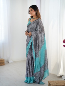 Sari élégant en chinnon lourd à imprimé floral gris avec bordure turquoise pour femmes, tenue de mariage, sari indien - Product Image 3